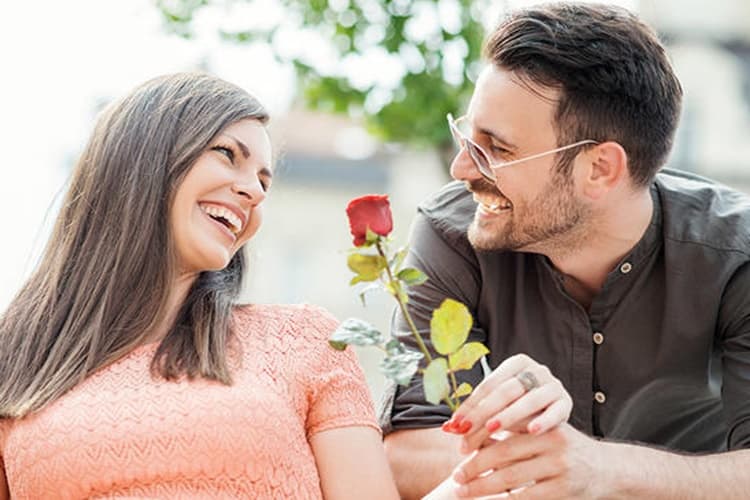 İkizler Burcu Kadını Oğlak Burcu Erkeği Uyumu
