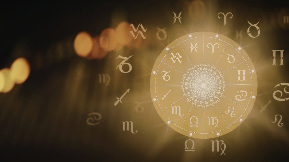 Astroloji Falı Baktırmadan Önce Bilmeniz Gereken 7 Şey