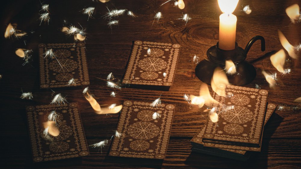 Aşk ve Tutku İçin En Güçlü Tarot Kartları