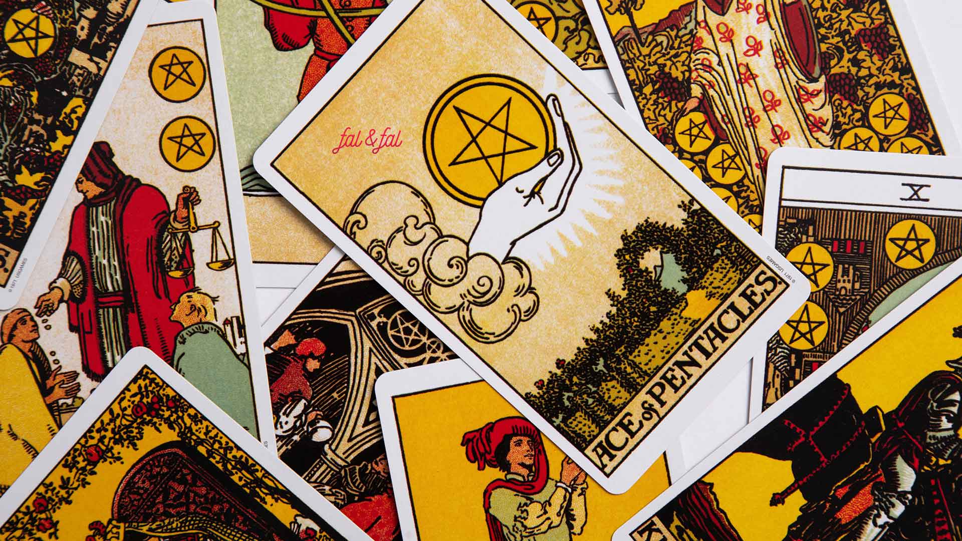 Tarot Kartlarının Anlamları Nelerdir